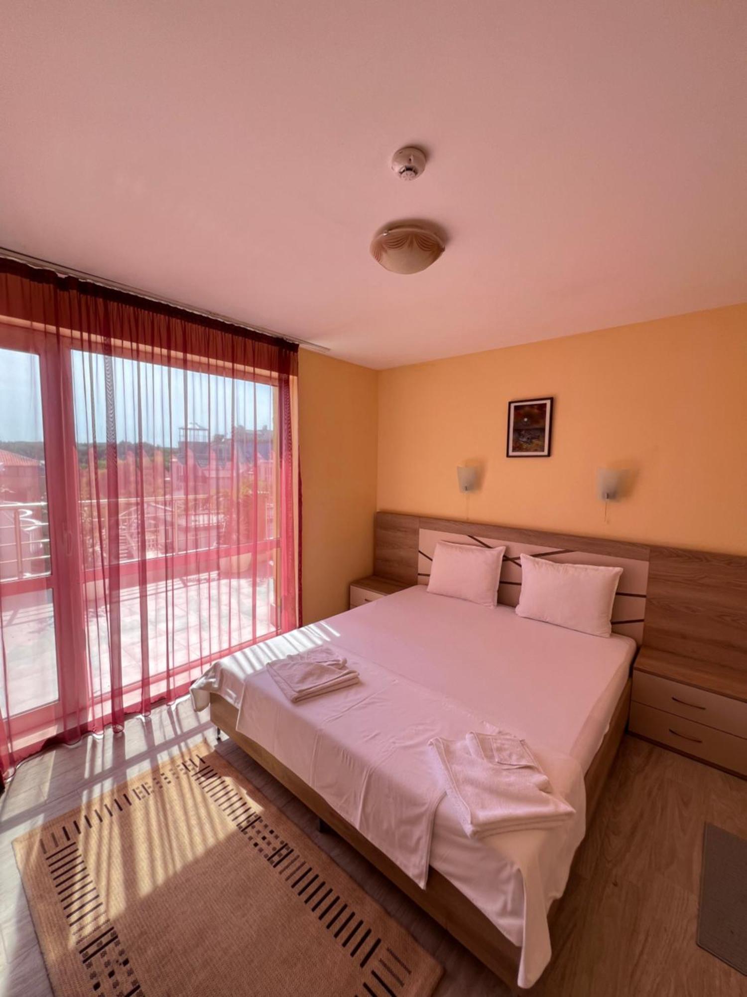 Hotel Damyanoff Lozenec Kültér fotó